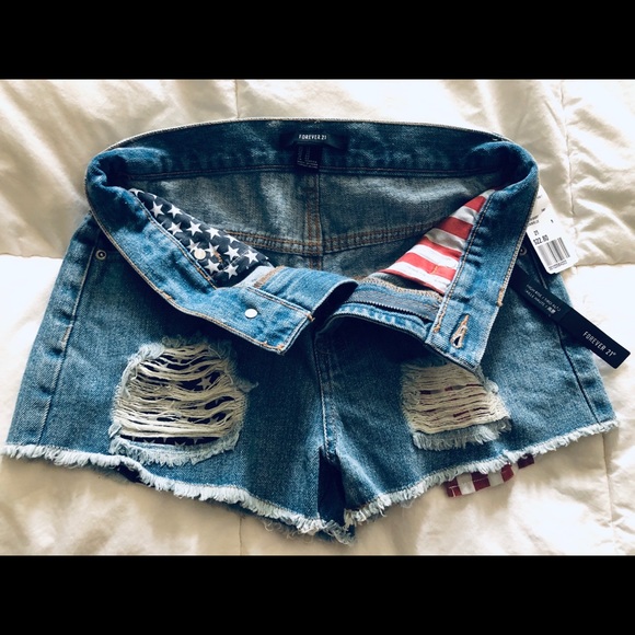 Forever 21 Denim Shorts - Picture 6 of 11